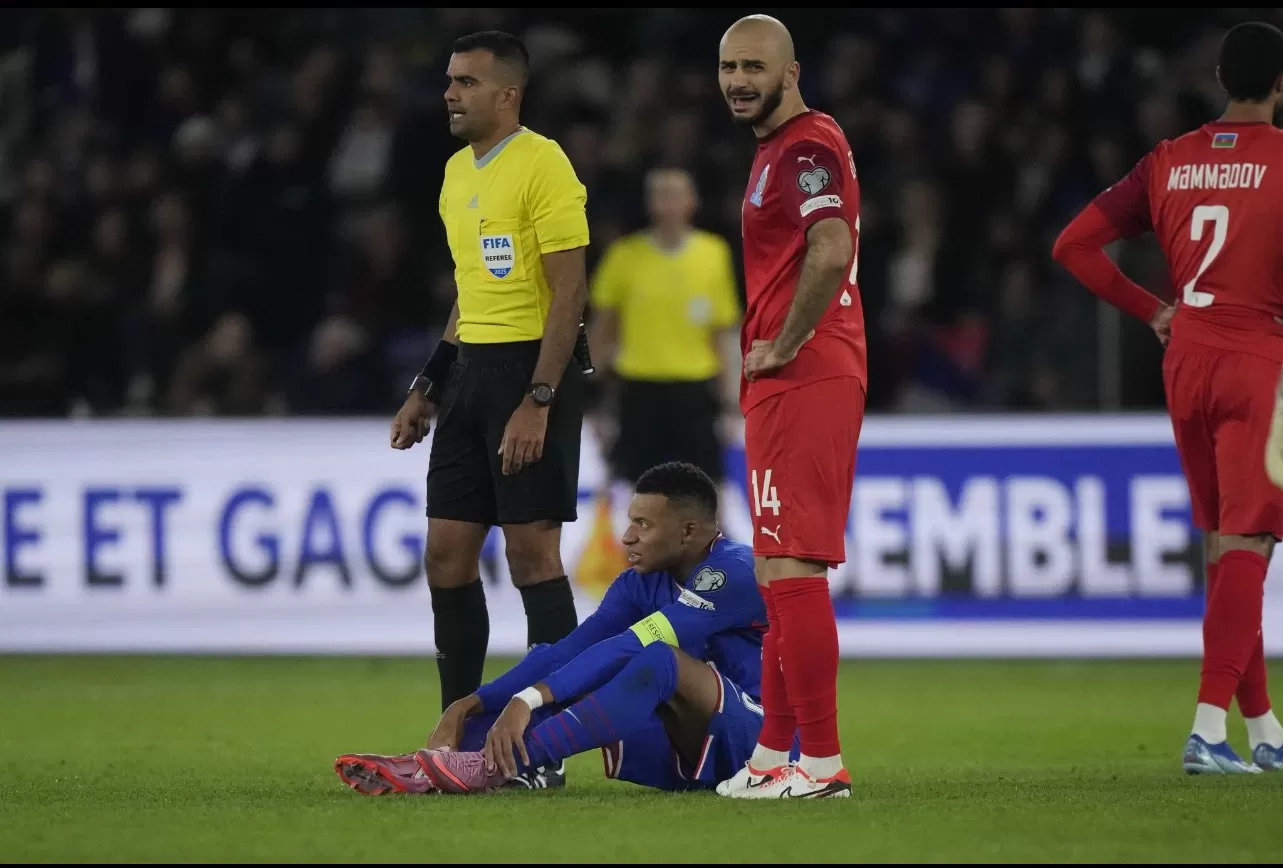 مبابي خارج قائمة فرنسا أمام أيسلندا بسبب الإصابة