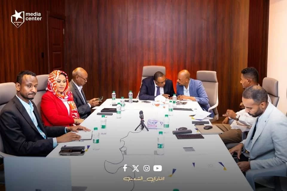 لجنة التسيير تعقد اجتماعها الأول وتصدر عدداً من القرارات المهمة