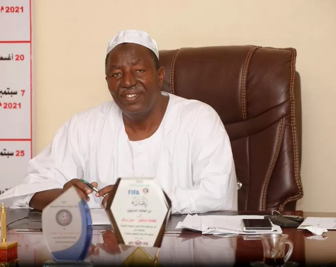 شرعية السلطان برقو.. حقٌ يجهضه اتحاد بلا مؤسسية