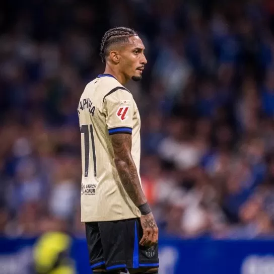 برشلونة يفقد رافينيا في مواجهة باريس سان جيرمان بدوري أبطال أوروبا