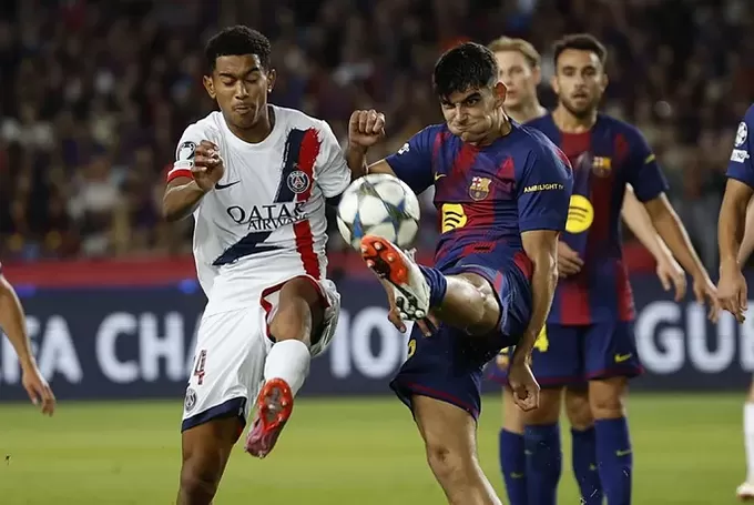 دوري أبطال أوروبا.. باريس سان جيرمان يهزم برشلونة بهدفين مقابل هدف
