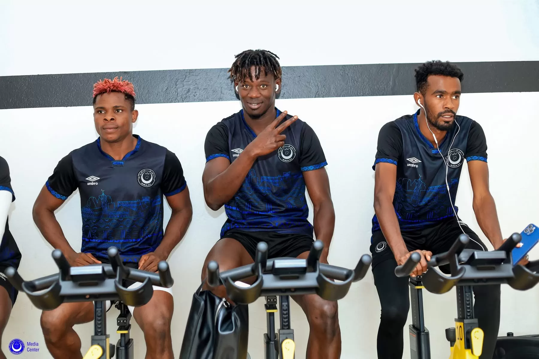 صالة الحديد ترفع لياقة لاعبي الهلال