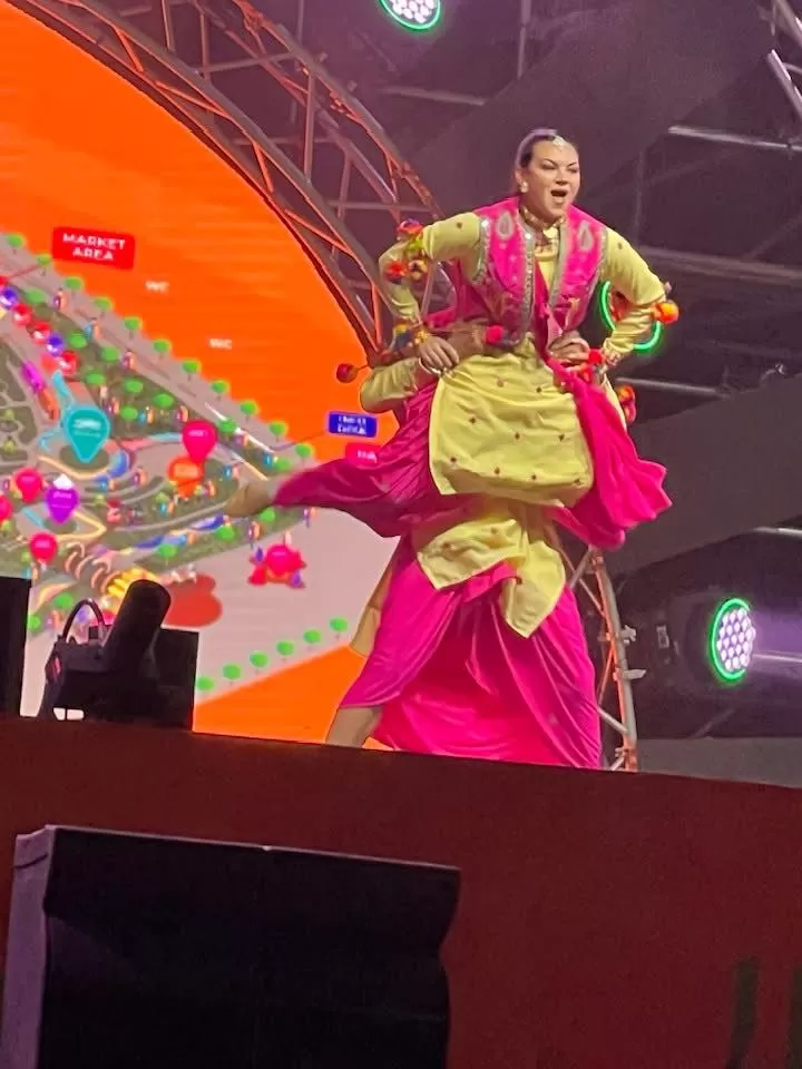 السويدي تفتح أبوابها للعالم.. و700 منظم لخدمة الزوار ونشر السعادة