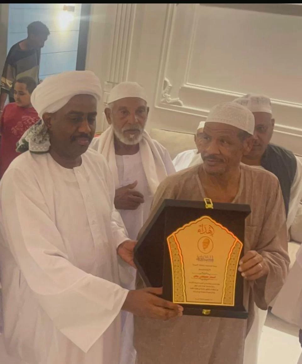 رئيس رابطة أبناء الحصاحيصا بجدة  يوضح