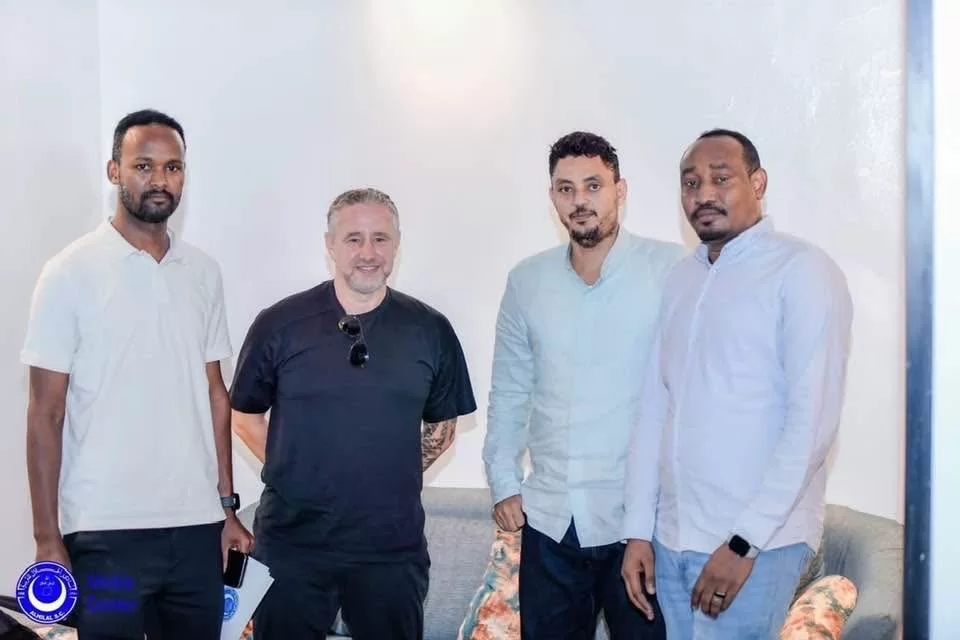 الصحافة الرومانية تشبه الأزرق بـ"ريال مدريد أفريقيا"