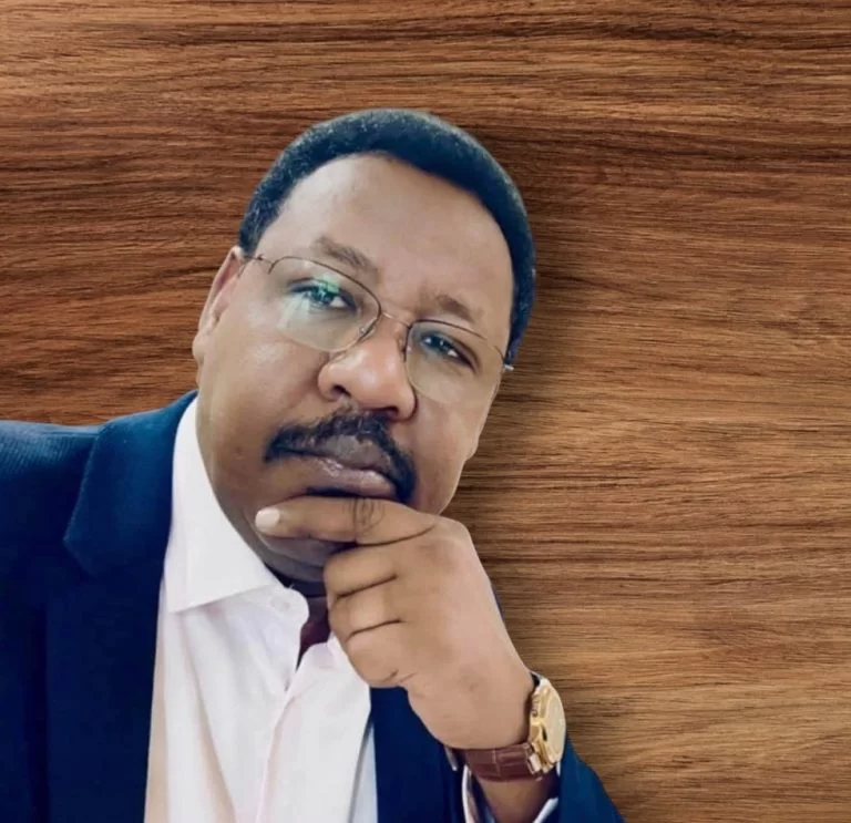 كسير تلج.. ظرافة المبنى ومقتلة المعنى  **********  الزبير نايل كسير تلج.. ظرافة المبنى ومقتلة المعنى  **********  الزبير نايل